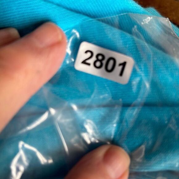 Chico’s size small 100% cotton square neckline ultimate tee - Picture 7 of 7